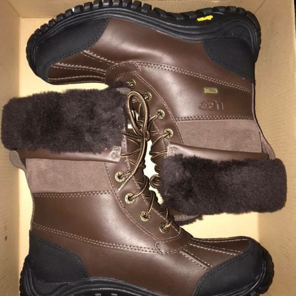 UGG AUSTRALIA Adirondack boots size 7